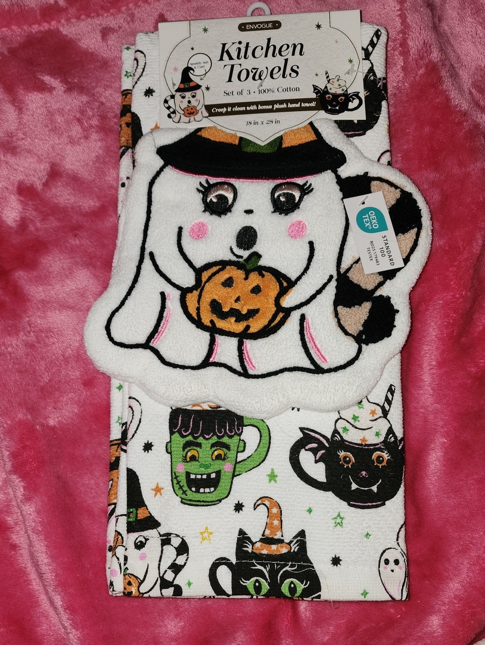 NWT HALLOWEEN KITCHEN TOWELS/ MATCH WITH JOHANNA PARKER 🐈‍⬛️👻🎃